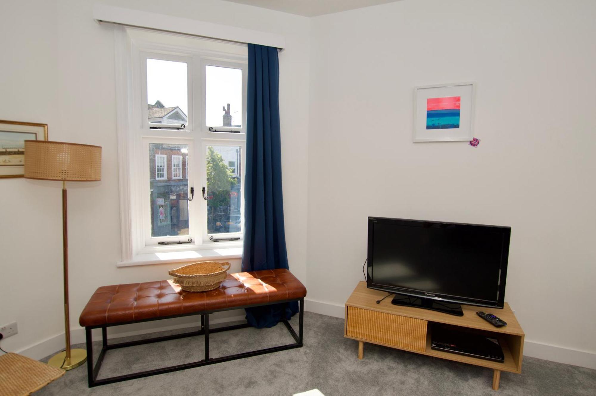 フリントン・オン・シーBeautiful Large 3-Bed Coastal Flat With Parking.アパートメント エクステリア 写真